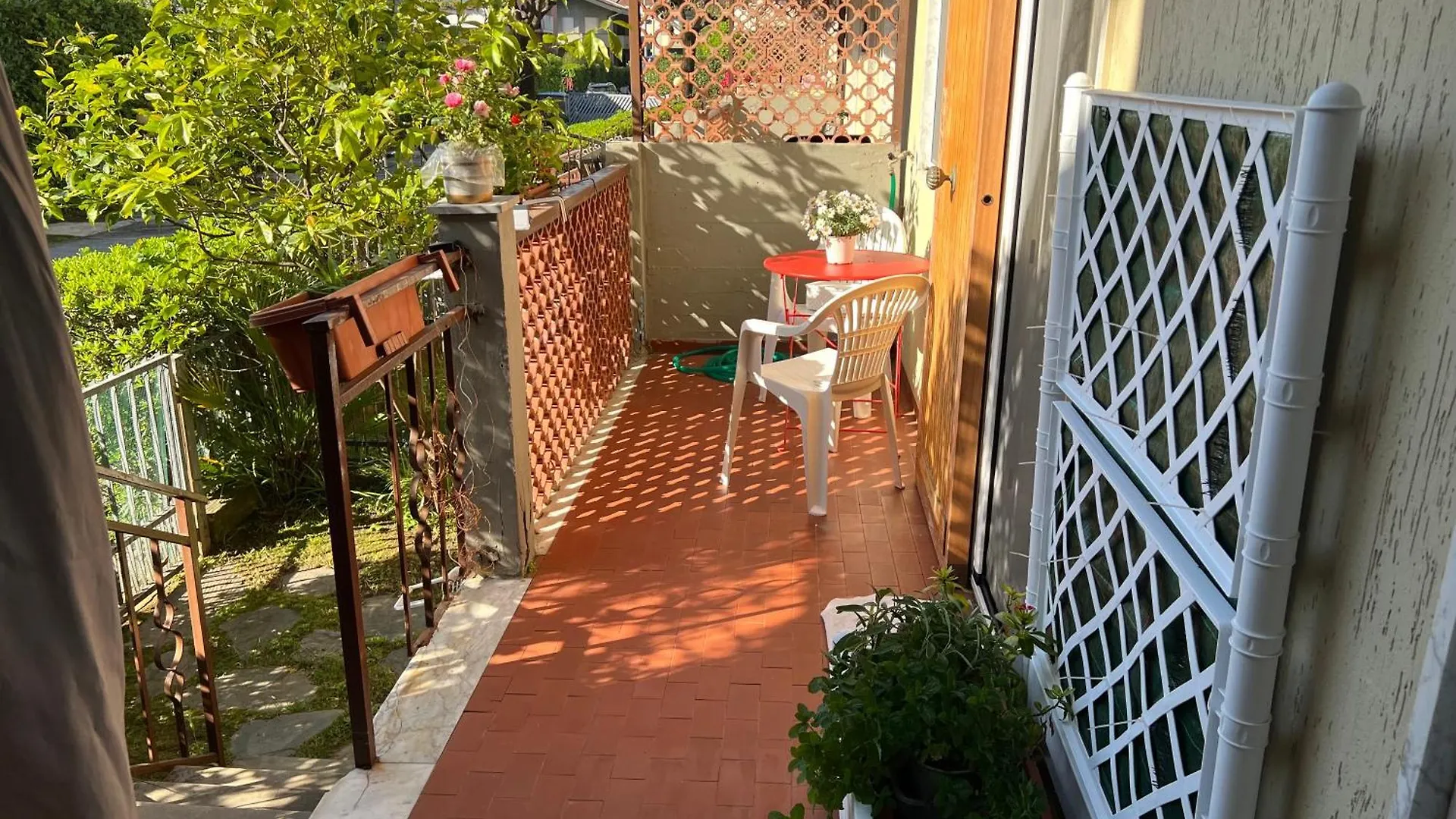 Homestay Blu Apartment Marina di Massa